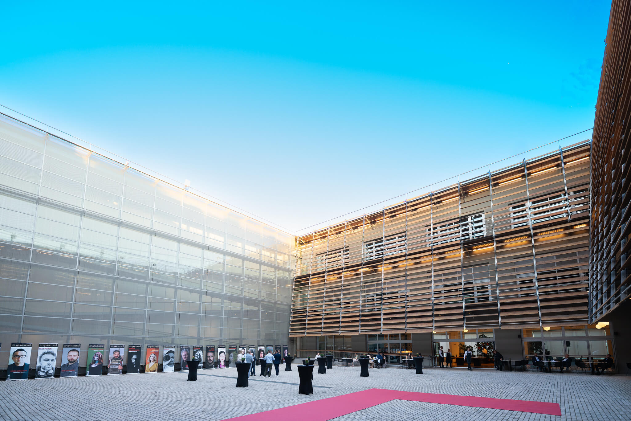 54837381832_b06d0b9ef4_k